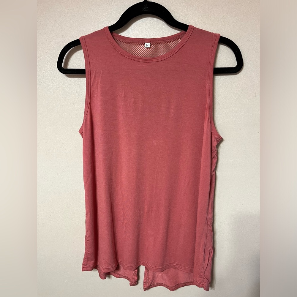 Sleeveless Pink Workout Tank Top